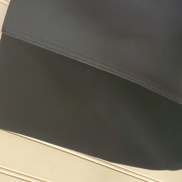 Victoria's Secret Limited Edition faux leather tote bag fringe black large - Picture 6 of 9